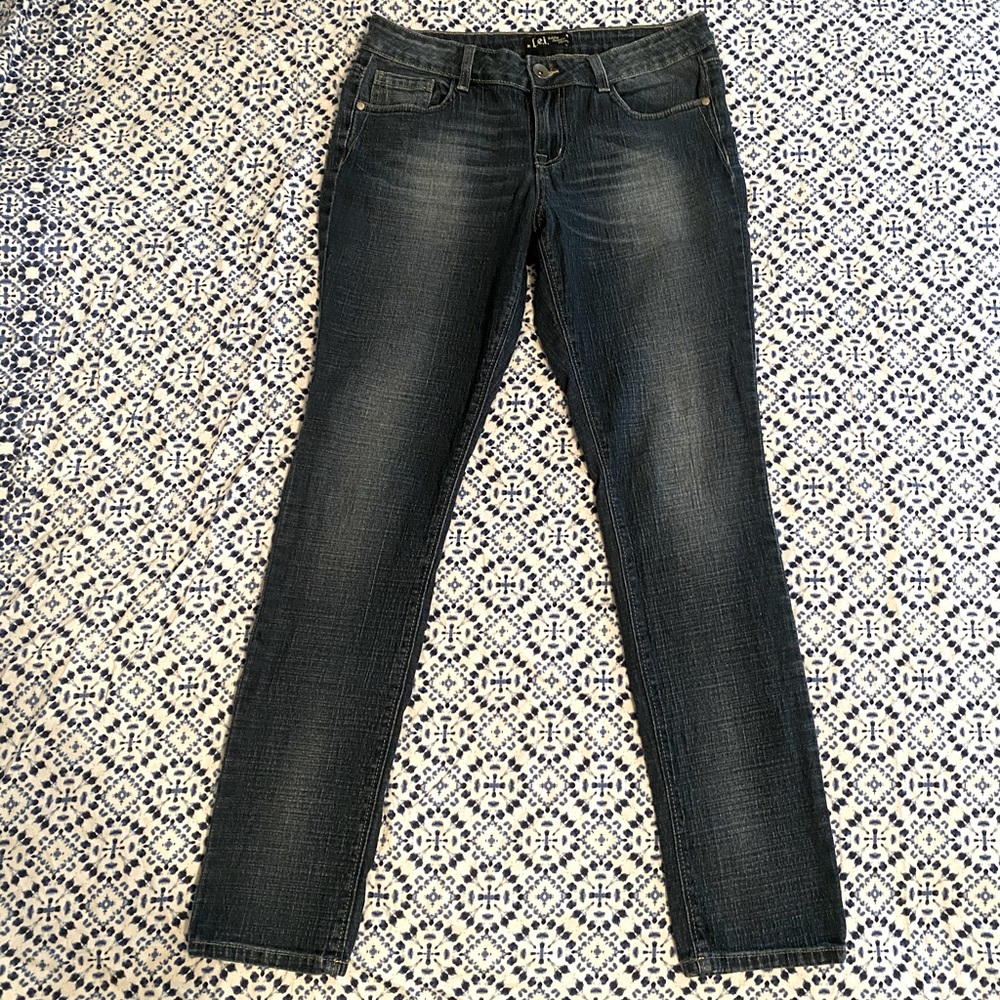 L.e.i Women’s Jeans Final Sale!